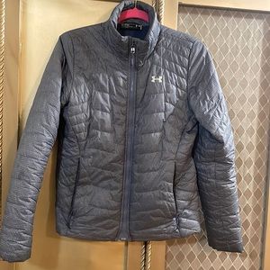 Under armour super warm light jacket worn maybe 7 times magnetic zipper